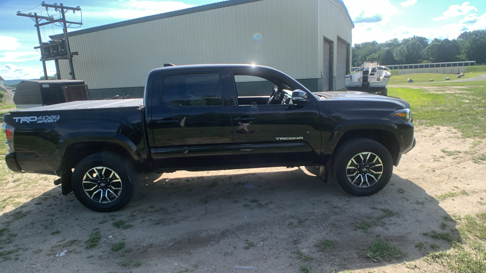 2021 Toyota Tacoma 4WD TRD Sport 2