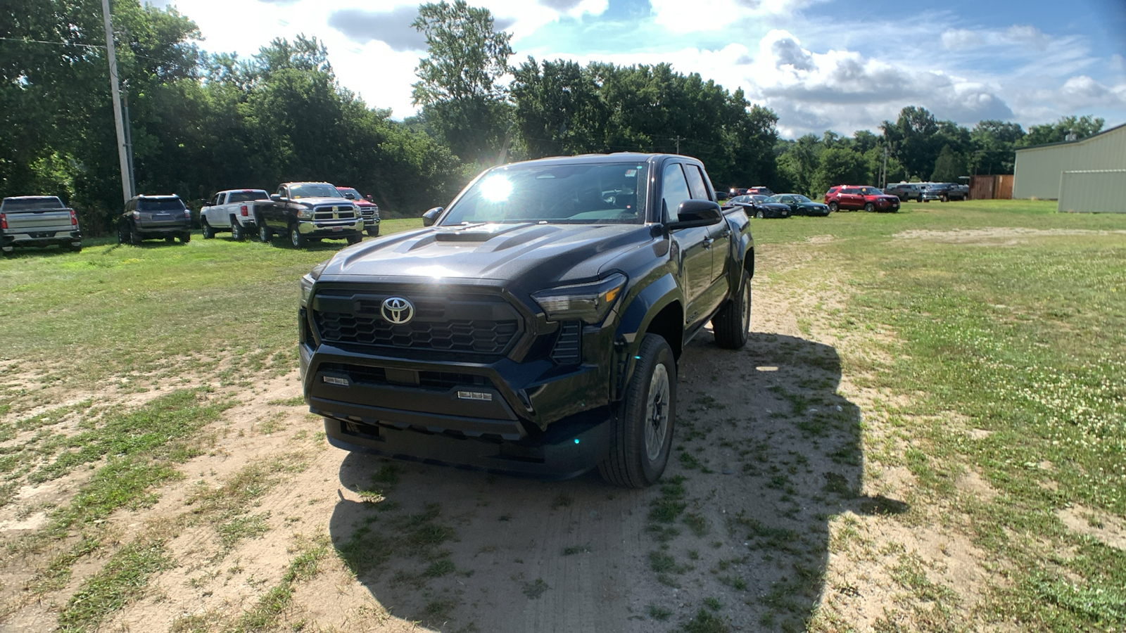 2024 Toyota Tacoma 4WD TRD Sport 1