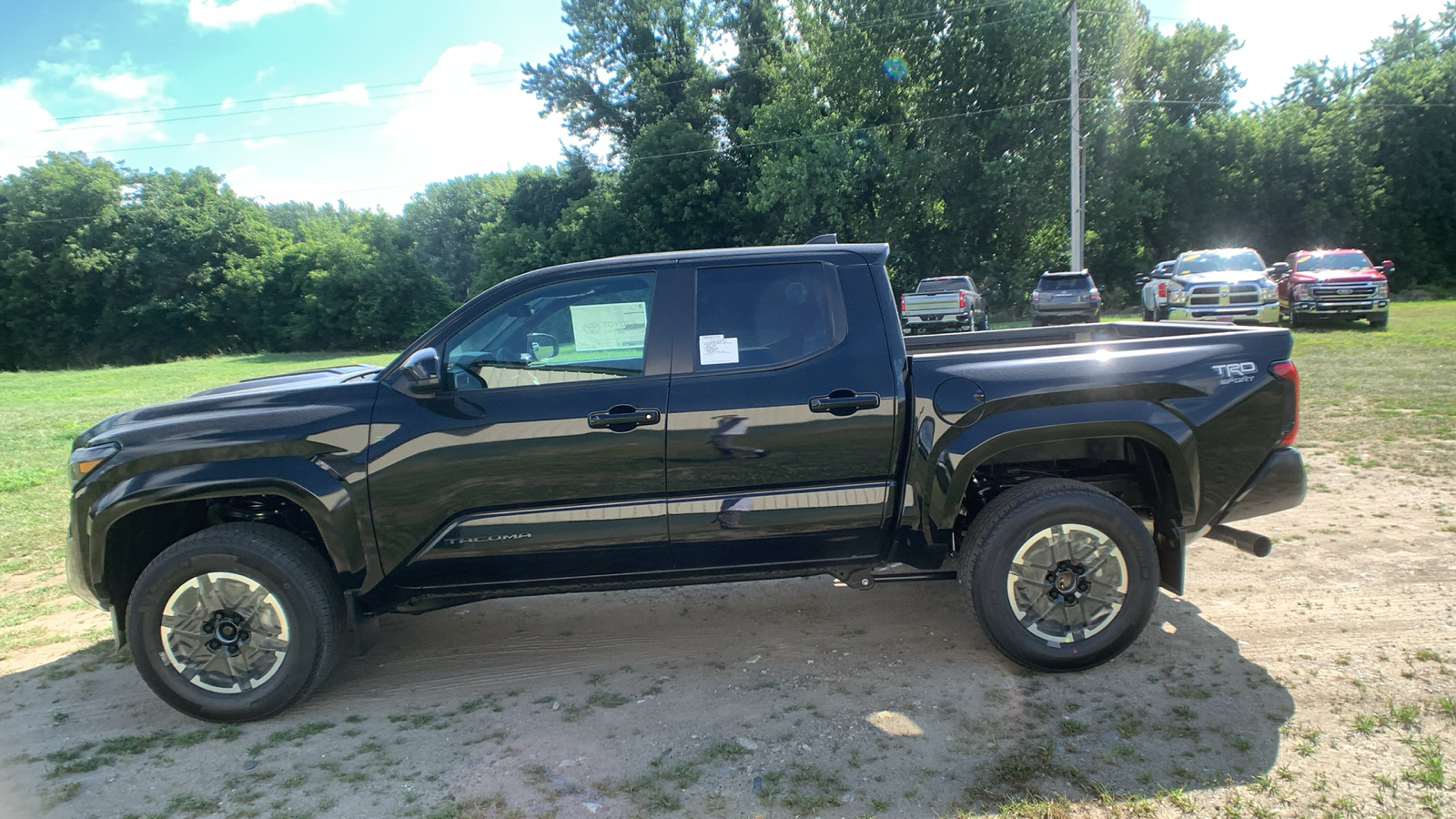 2024 Toyota Tacoma 4WD TRD Sport 8