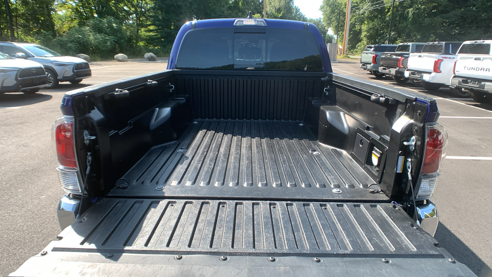 2023 Toyota Tacoma 4WD TRD Off Road 5