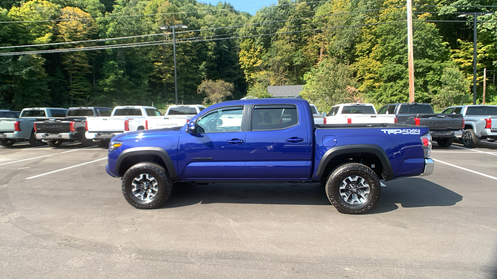 2023 Toyota Tacoma 4WD TRD Off Road 7