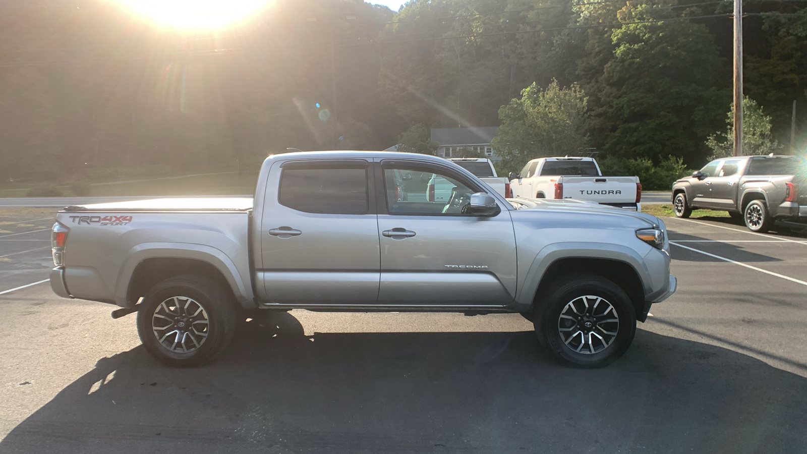 2023 Toyota Tacoma 4WD TRD Sport 2