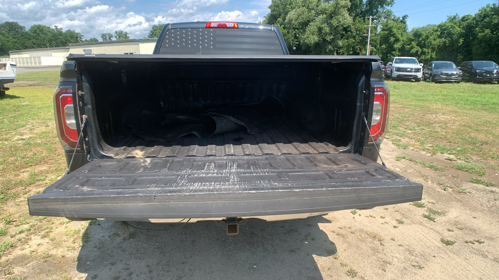 2017 GMC Sierra 1500 SLT 16