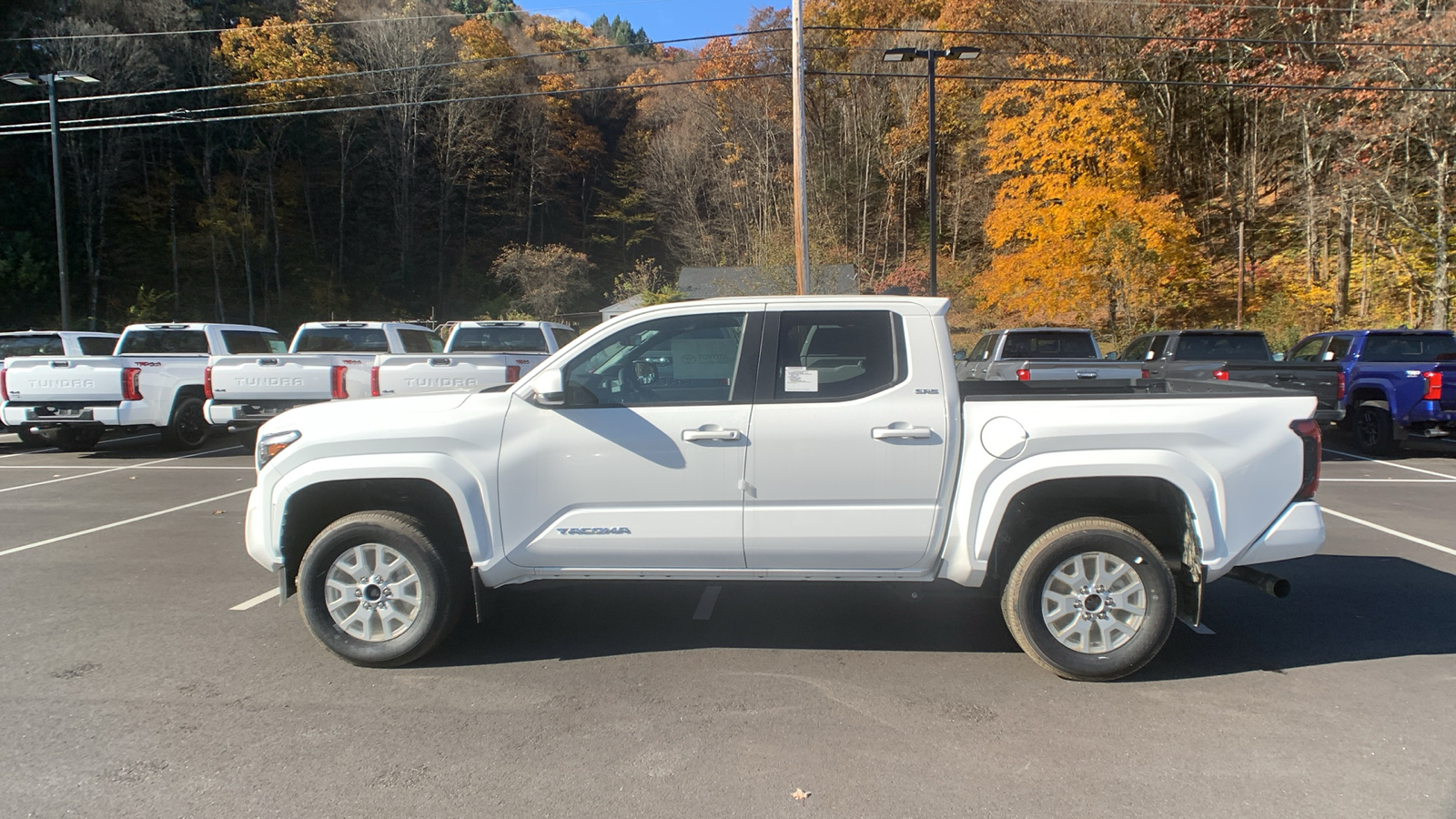 2024 Toyota Tacoma 4WD SR5 7