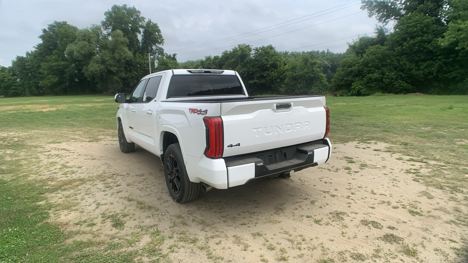 2024 Toyota Tundra 4WD SR5 5