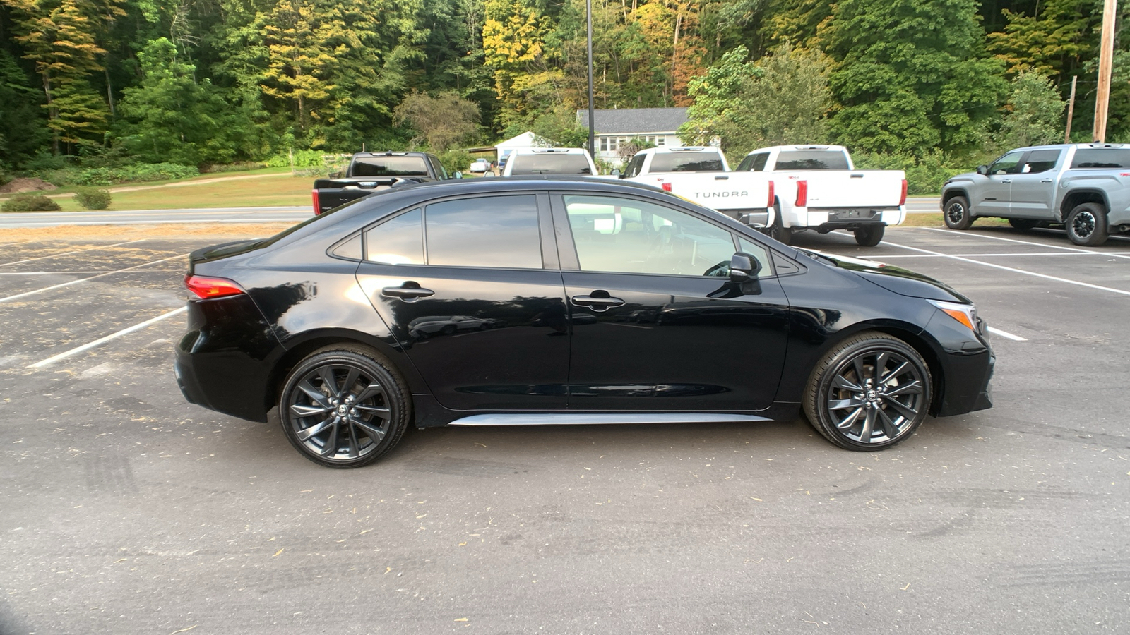 2023 Toyota Corolla SE 2