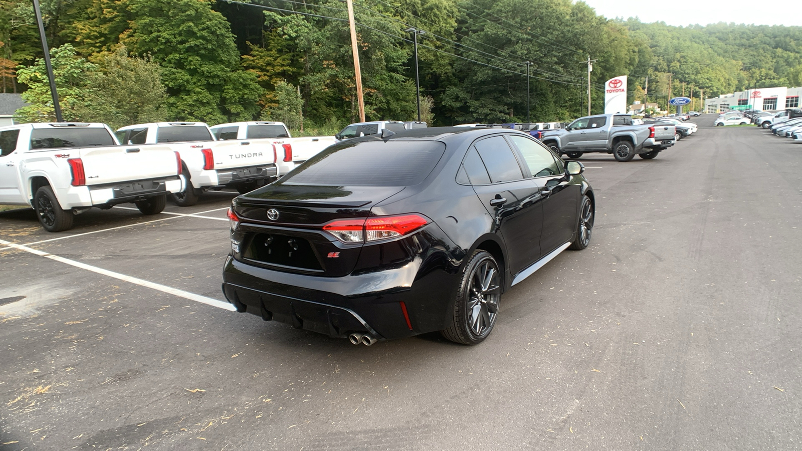 2023 Toyota Corolla SE 3