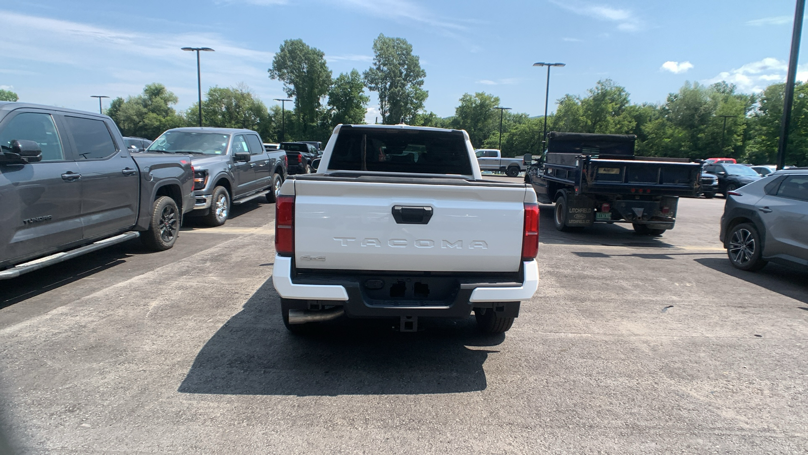 2024 Toyota Tacoma 4WD SR5 4