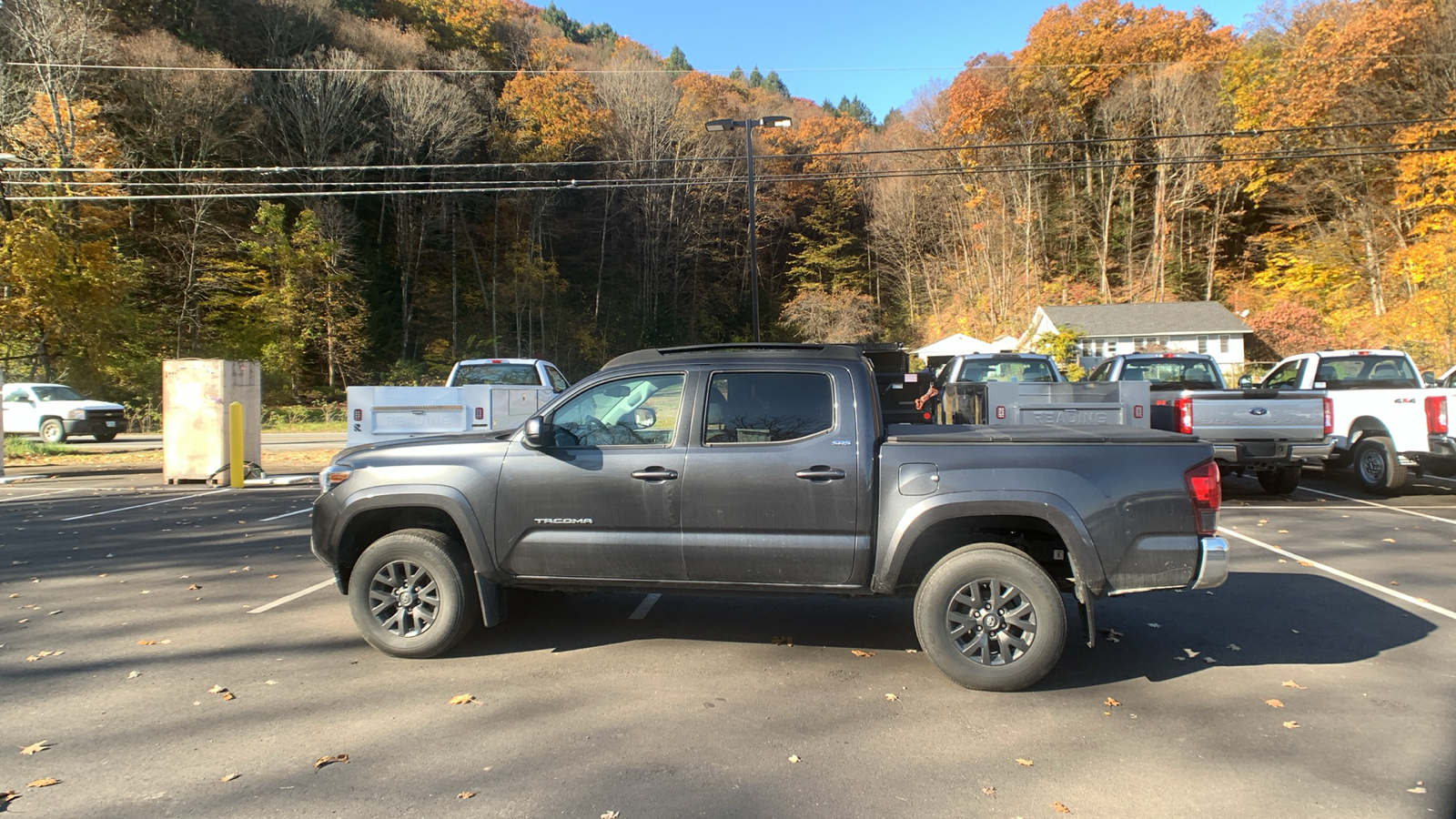 2022 Toyota Tacoma 4WD SR5 7