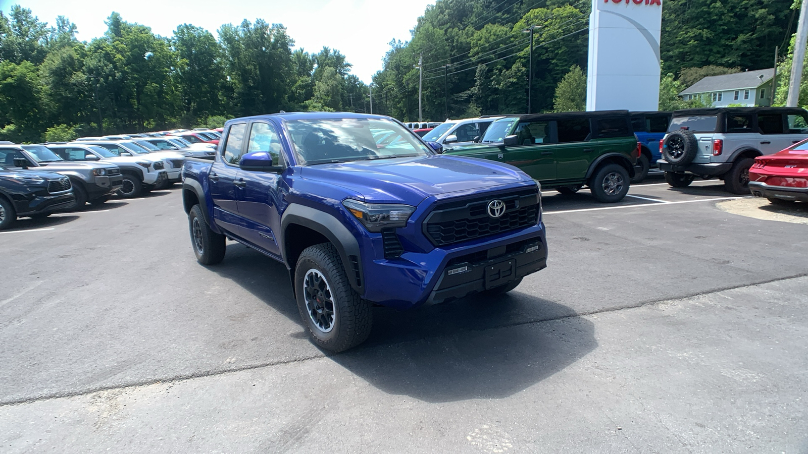 2024 Toyota Tacoma 4WD TRD Off Road 1