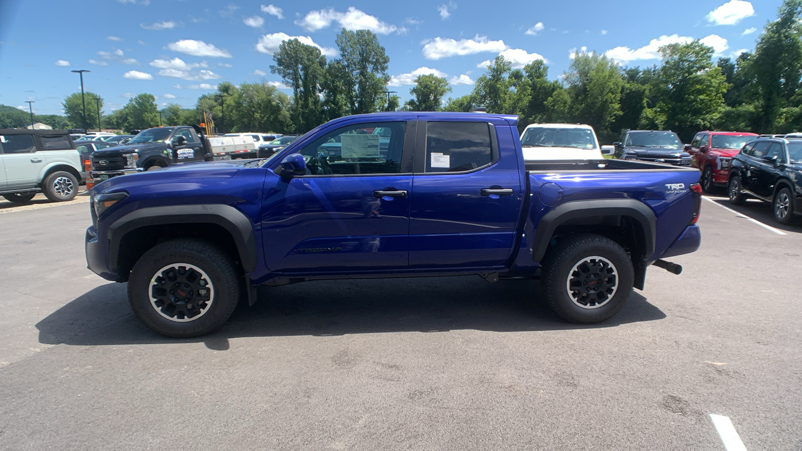 2024 Toyota Tacoma 4WD TRD Off Road 6