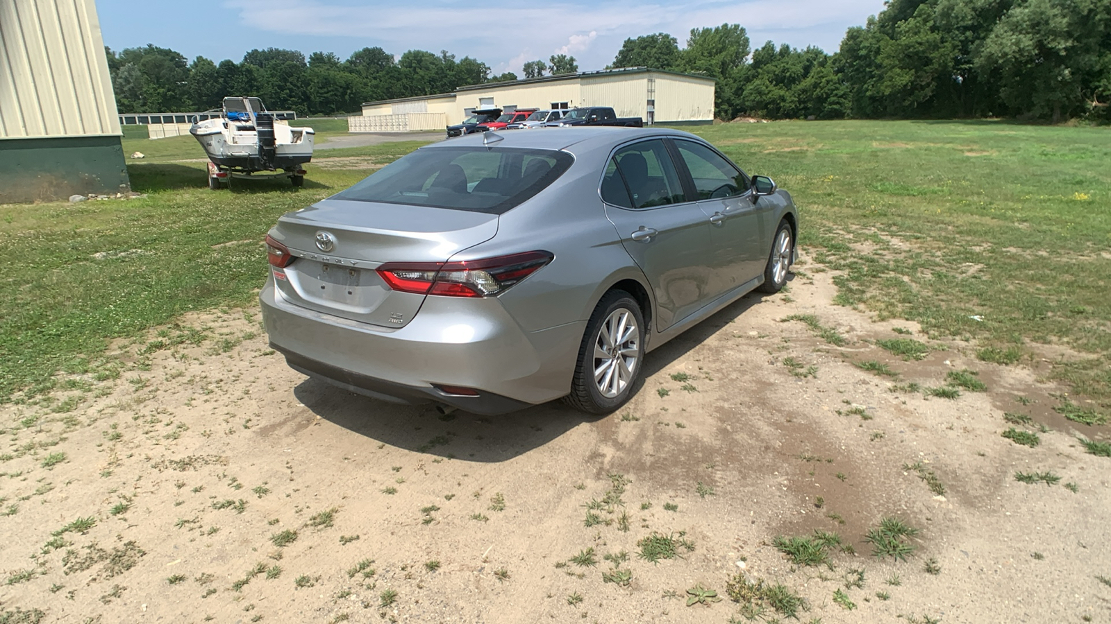 2021 Toyota Camry LE 3