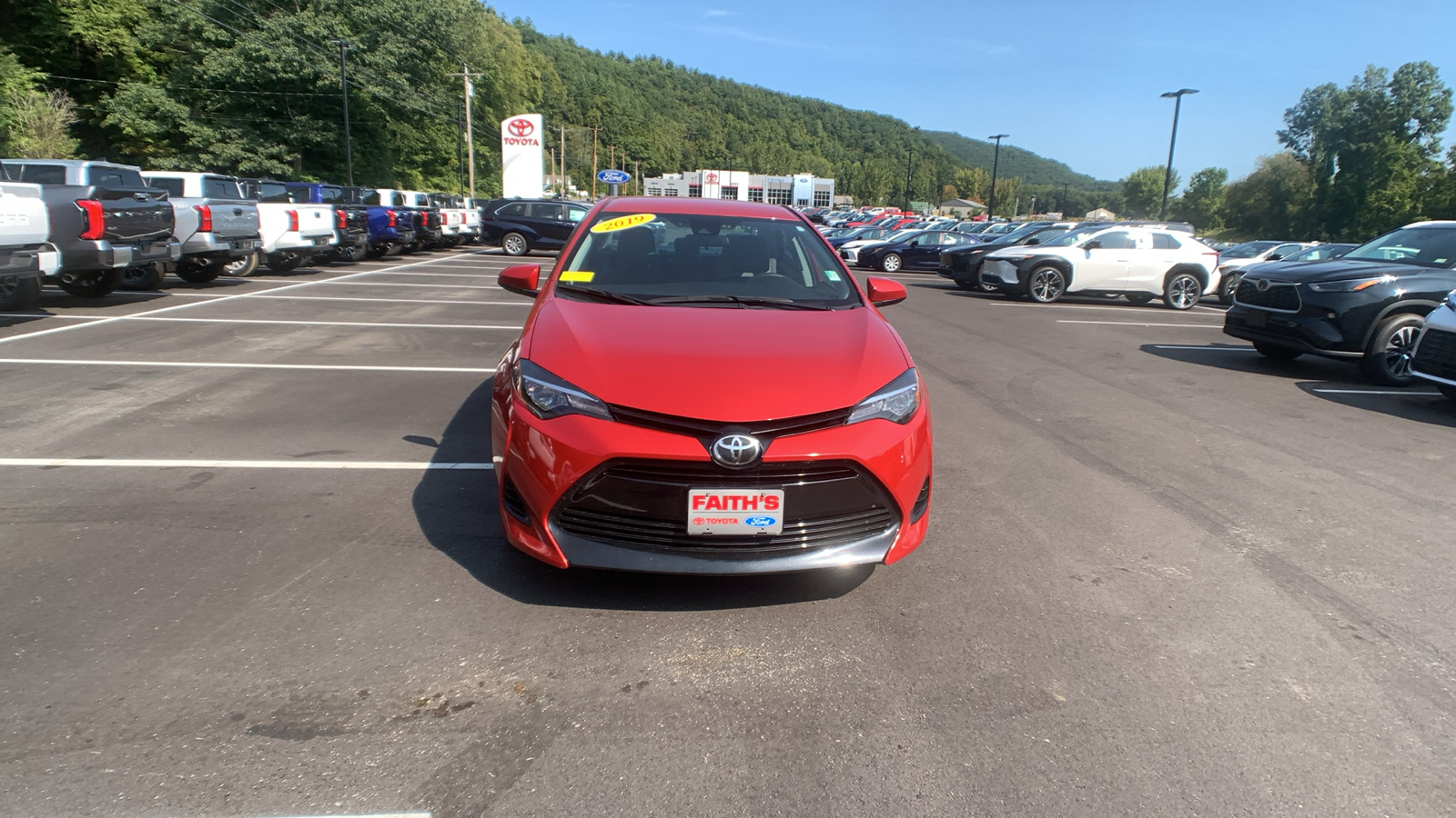 2019 Toyota Corolla LE 8