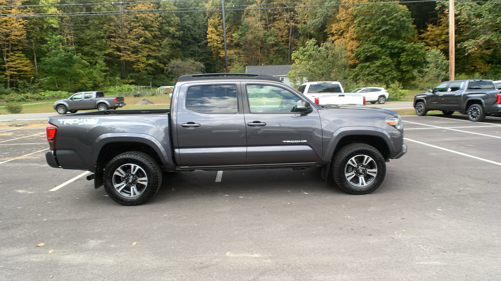 2018 Toyota Tacoma TRD Sport 2