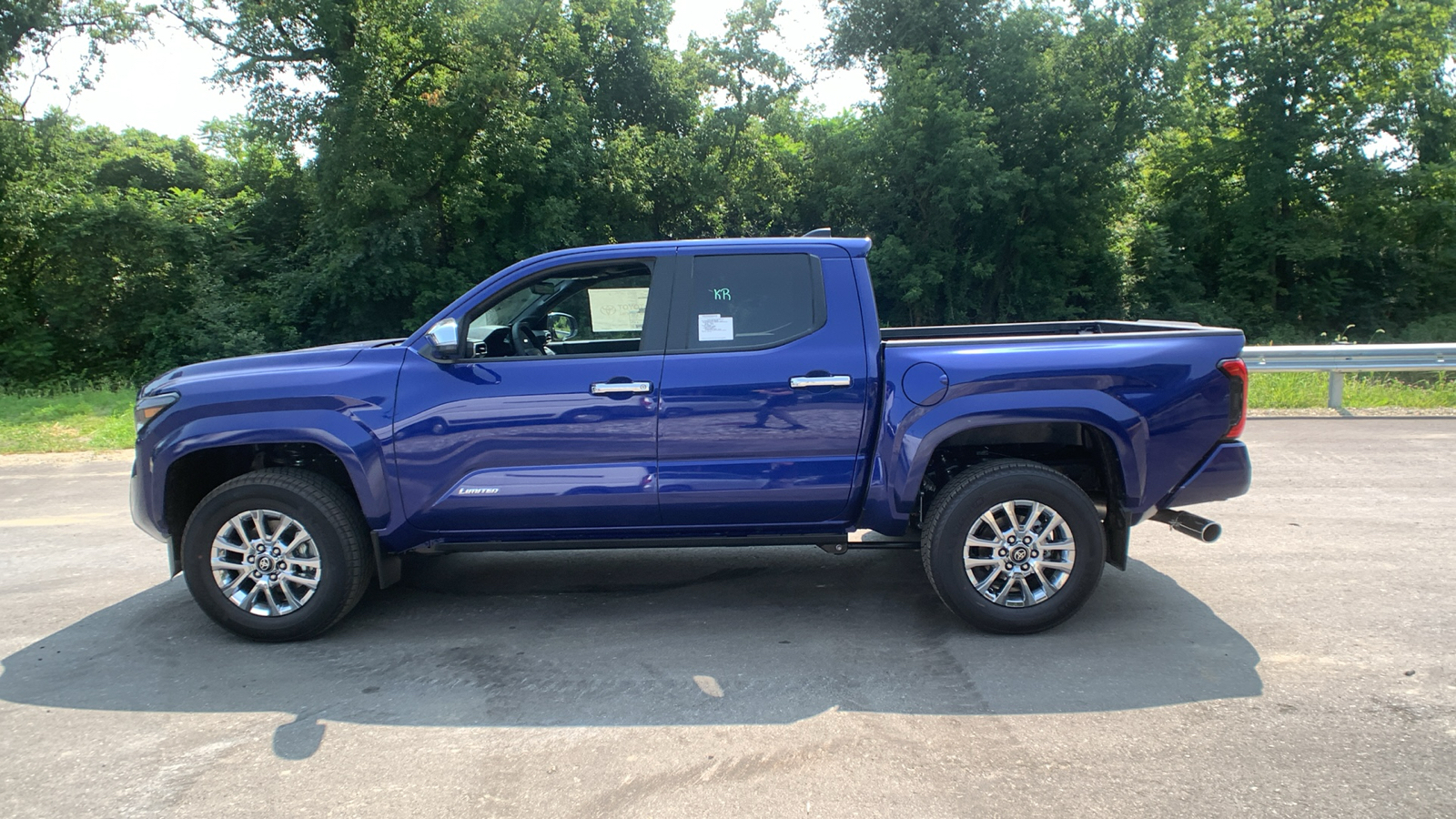 2024 Toyota Tacoma 4WD Limited 6