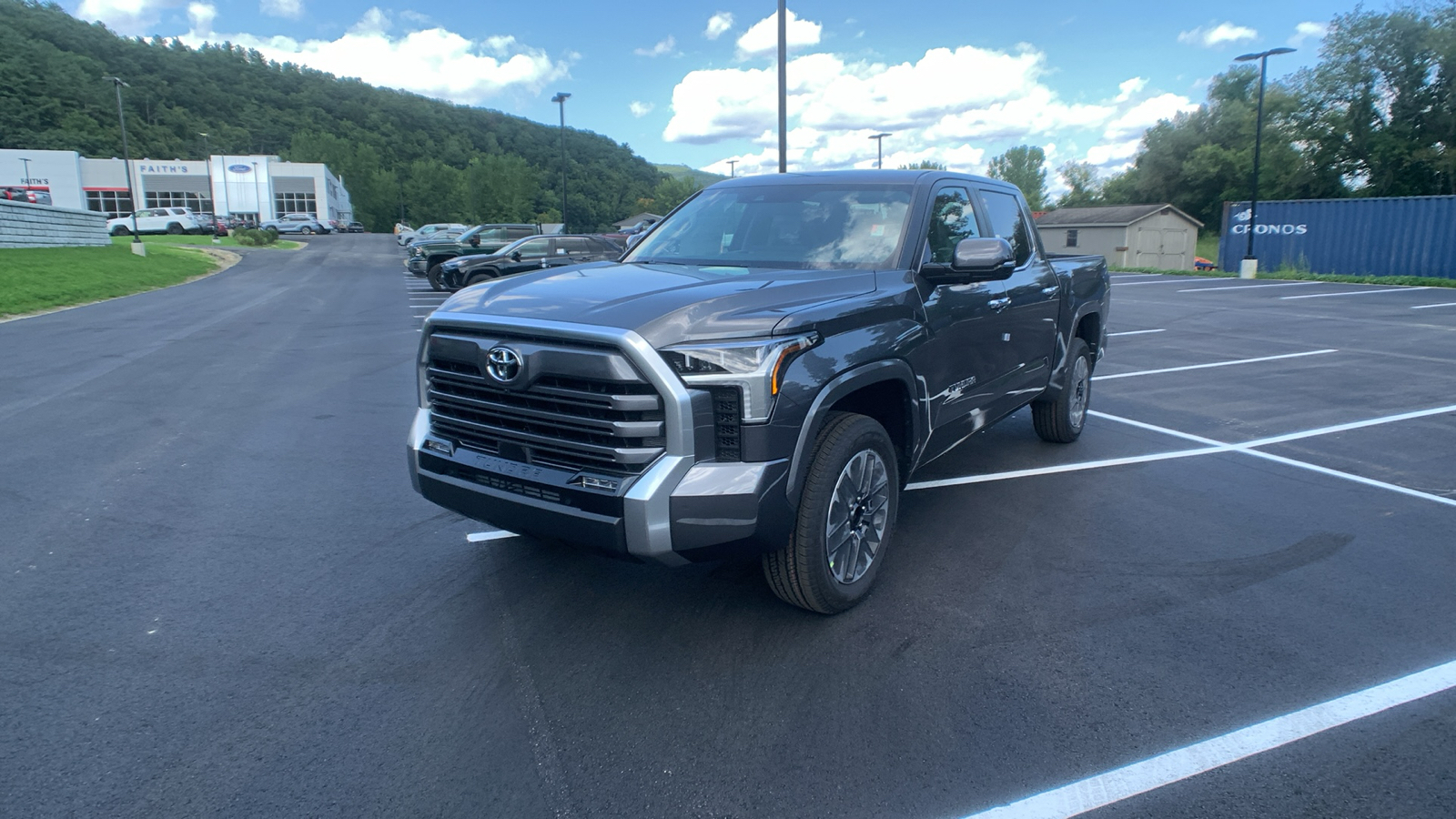 2024 Toyota Tundra 4WD Limited 7