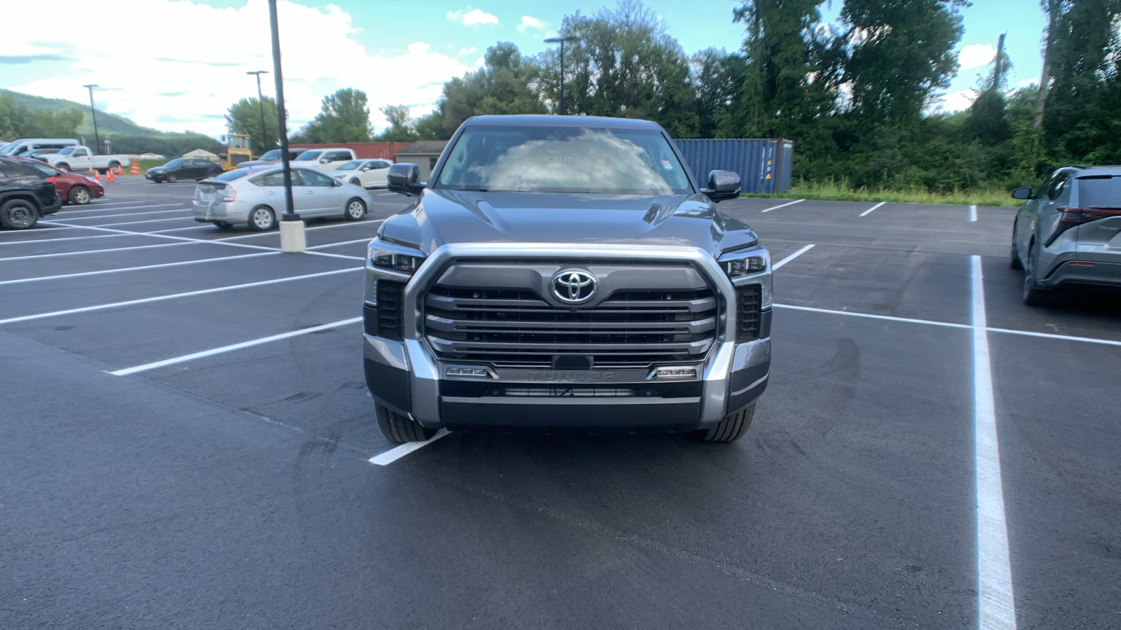 2024 Toyota Tundra 4WD Limited 8