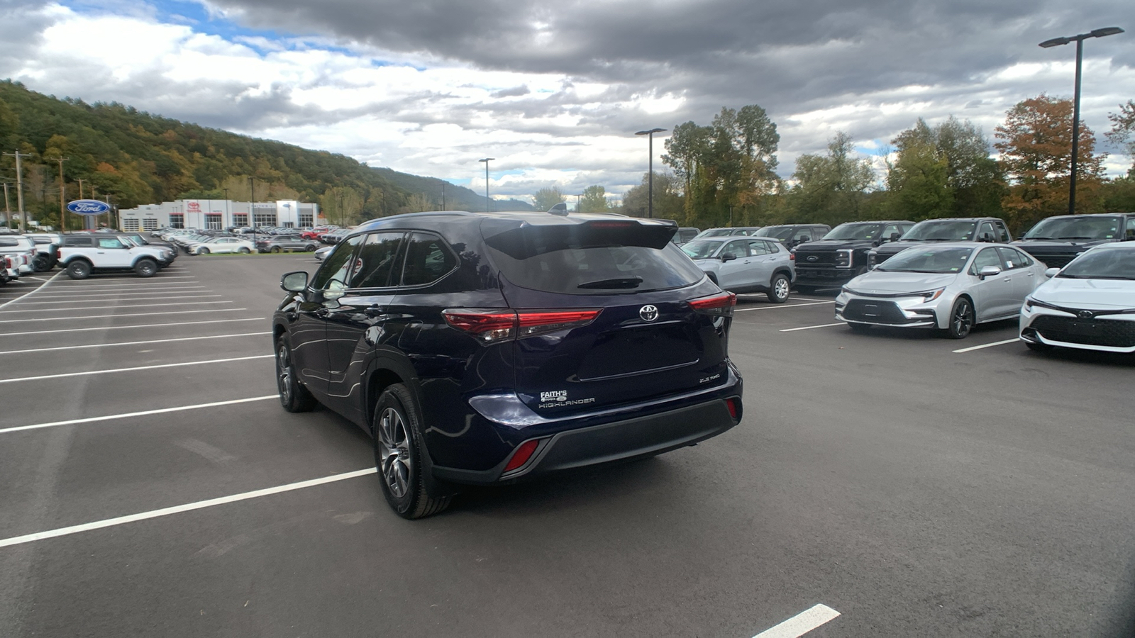 2021 Toyota Highlander XLE 5