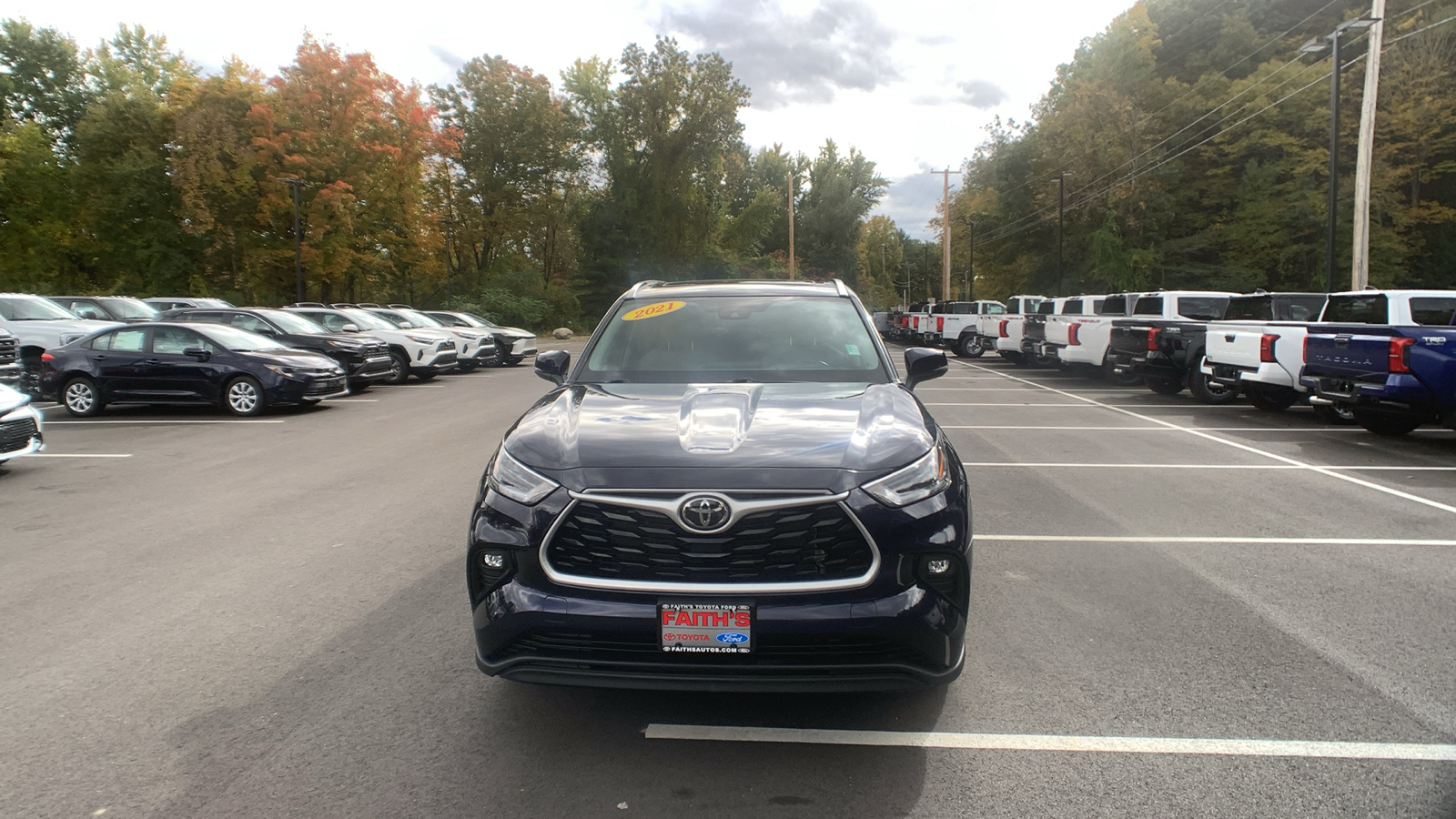 2021 Toyota Highlander XLE 8