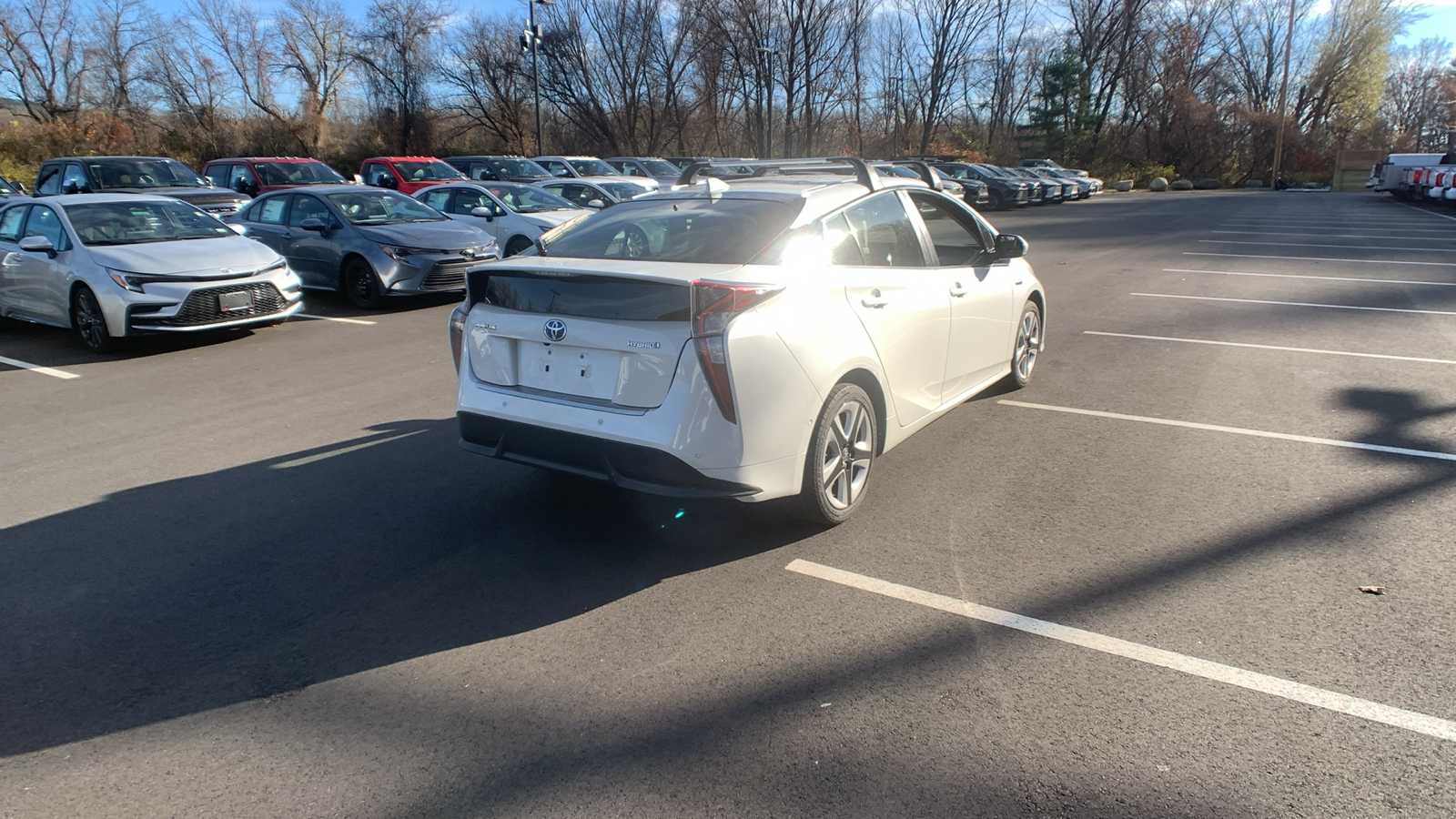 2017 Toyota Prius Three Touring 3