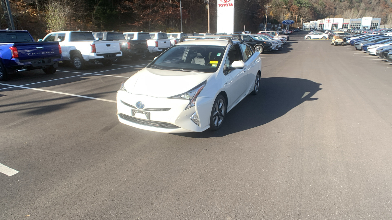 2017 Toyota Prius Three Touring 7