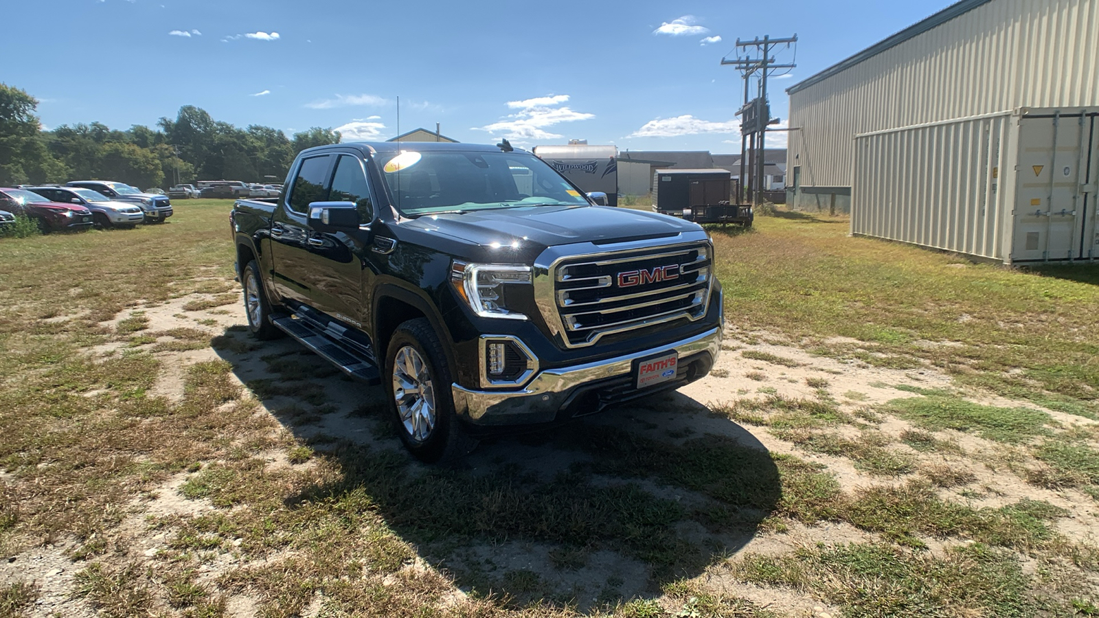 2022 GMC Sierra 1500 Limited SLT 1