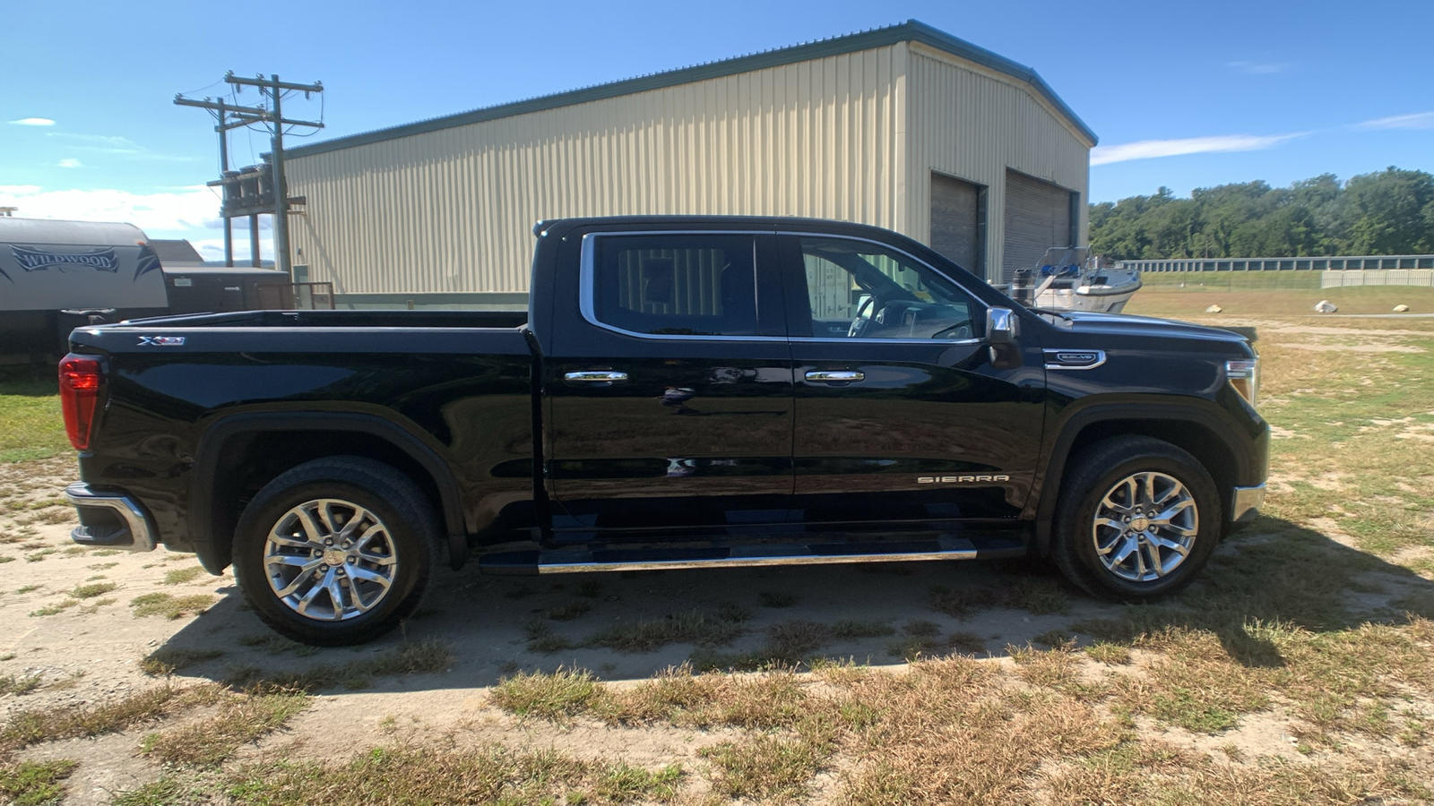 2022 GMC Sierra 1500 Limited SLT 2