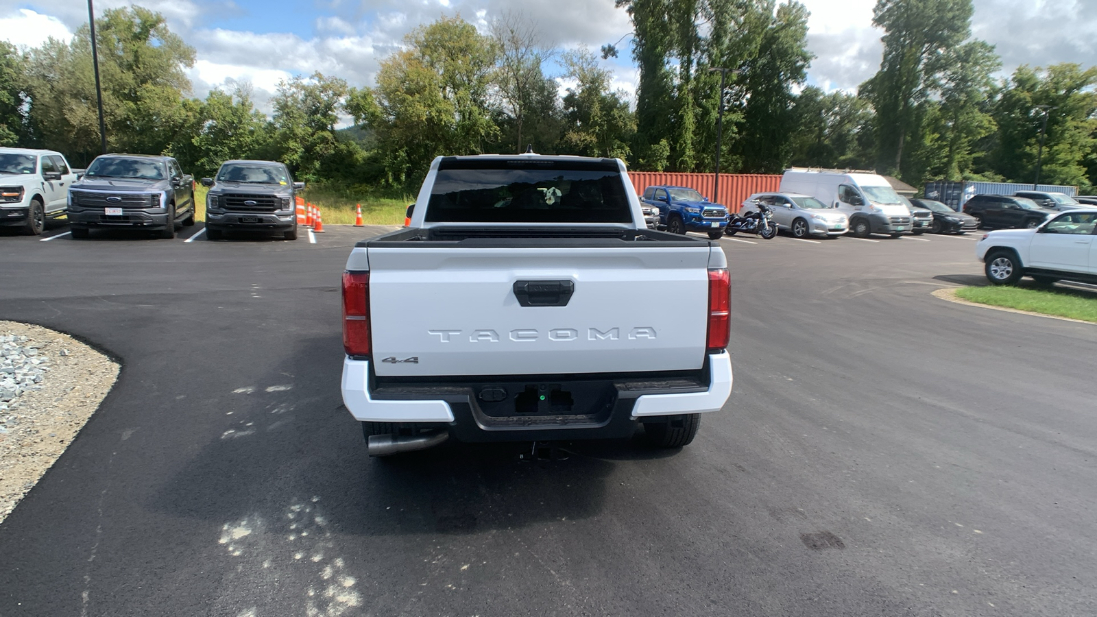 2024 Toyota Tacoma 4WD SR5 4