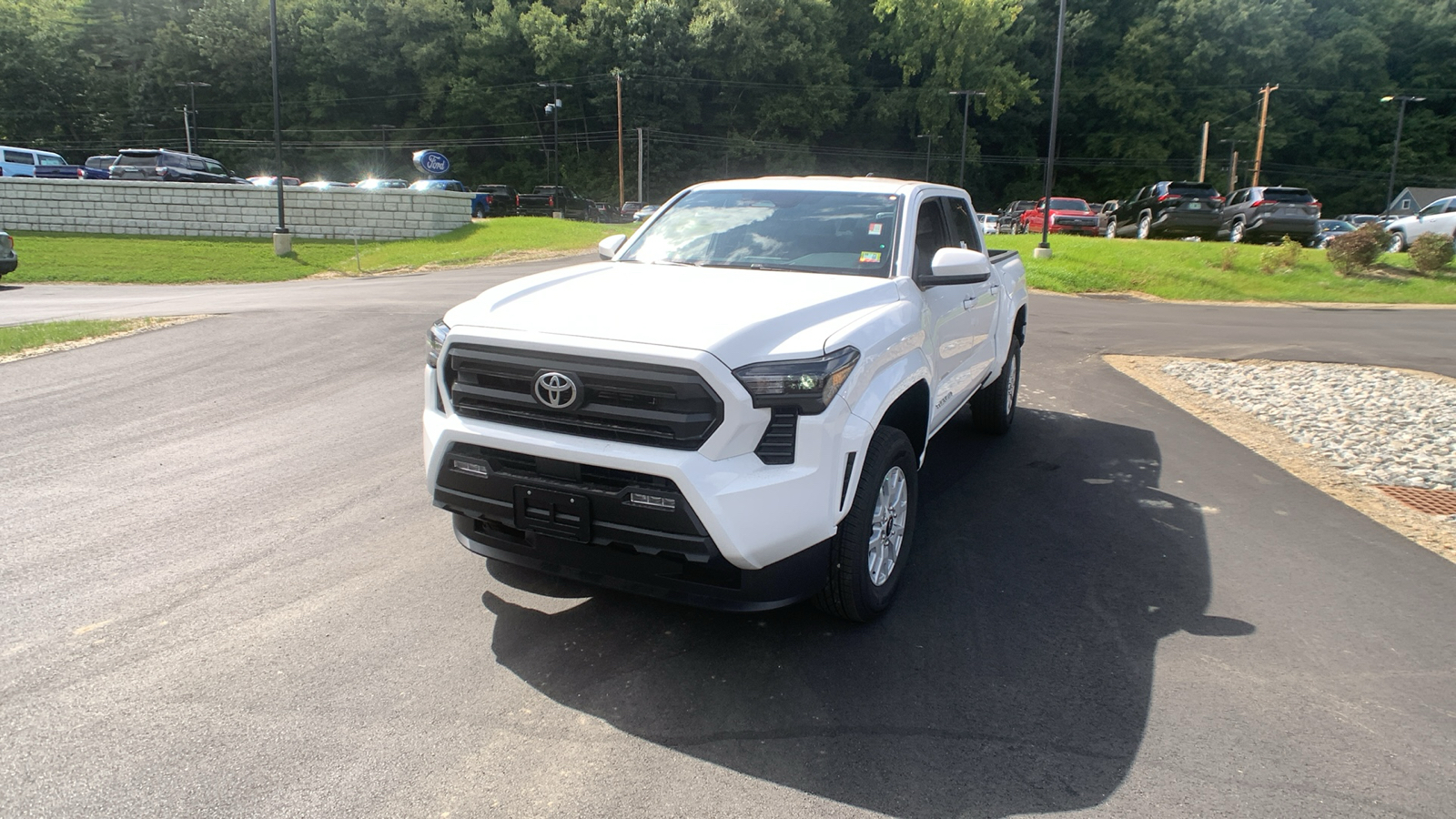 2024 Toyota Tacoma 4WD SR5 7