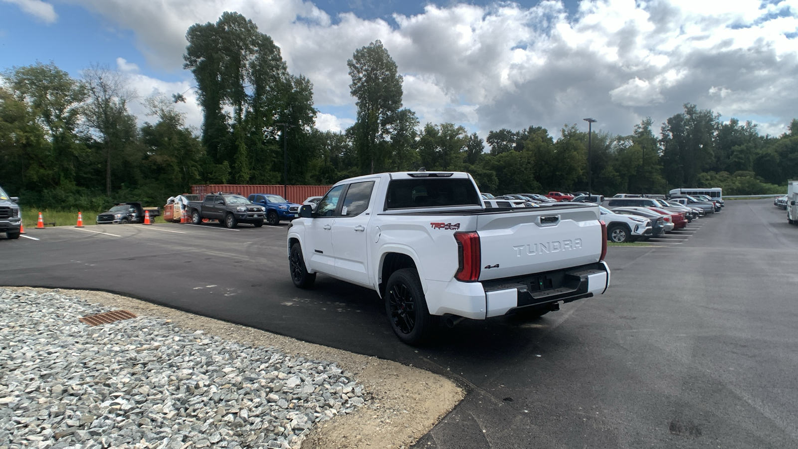 2024 Toyota Tundra 4WD SR5 5