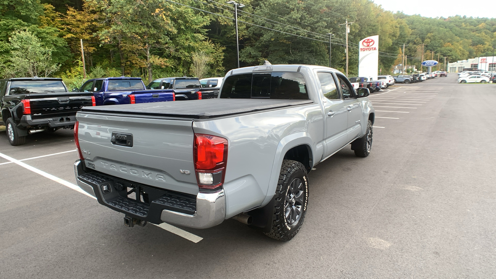 2021 Toyota Tacoma 4WD SR5 3