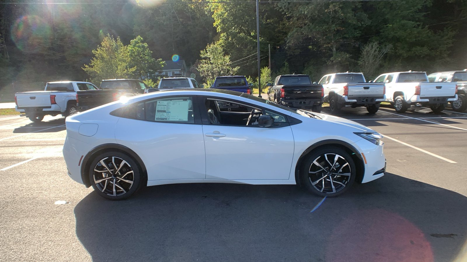 2024 Toyota Prius Prime XSE Premium 2