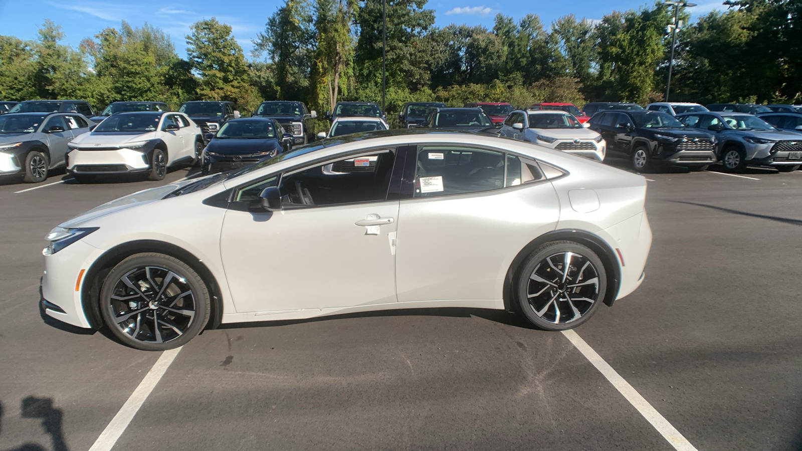 2024 Toyota Prius Prime XSE Premium 6