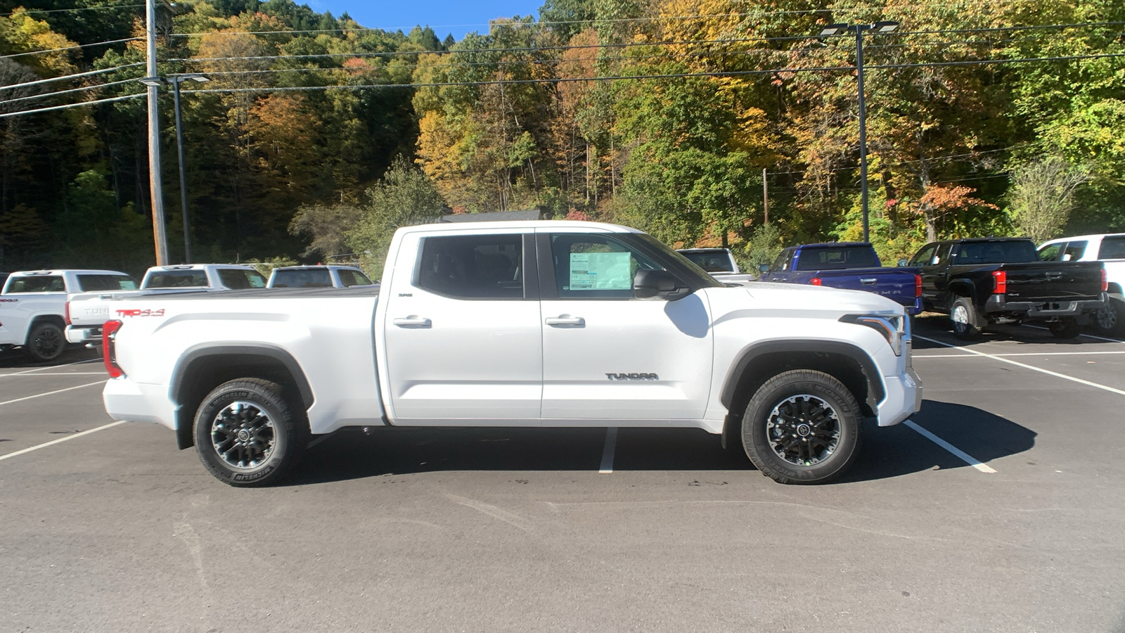 2024 Toyota Tundra 4WD SR5 2