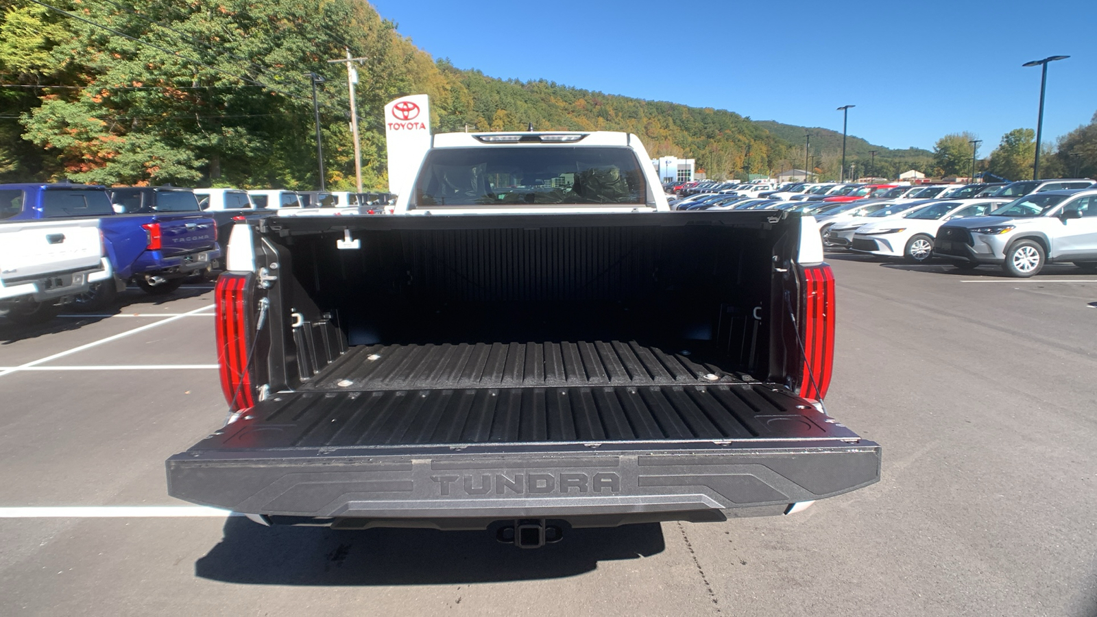 2024 Toyota Tundra 4WD SR5 4