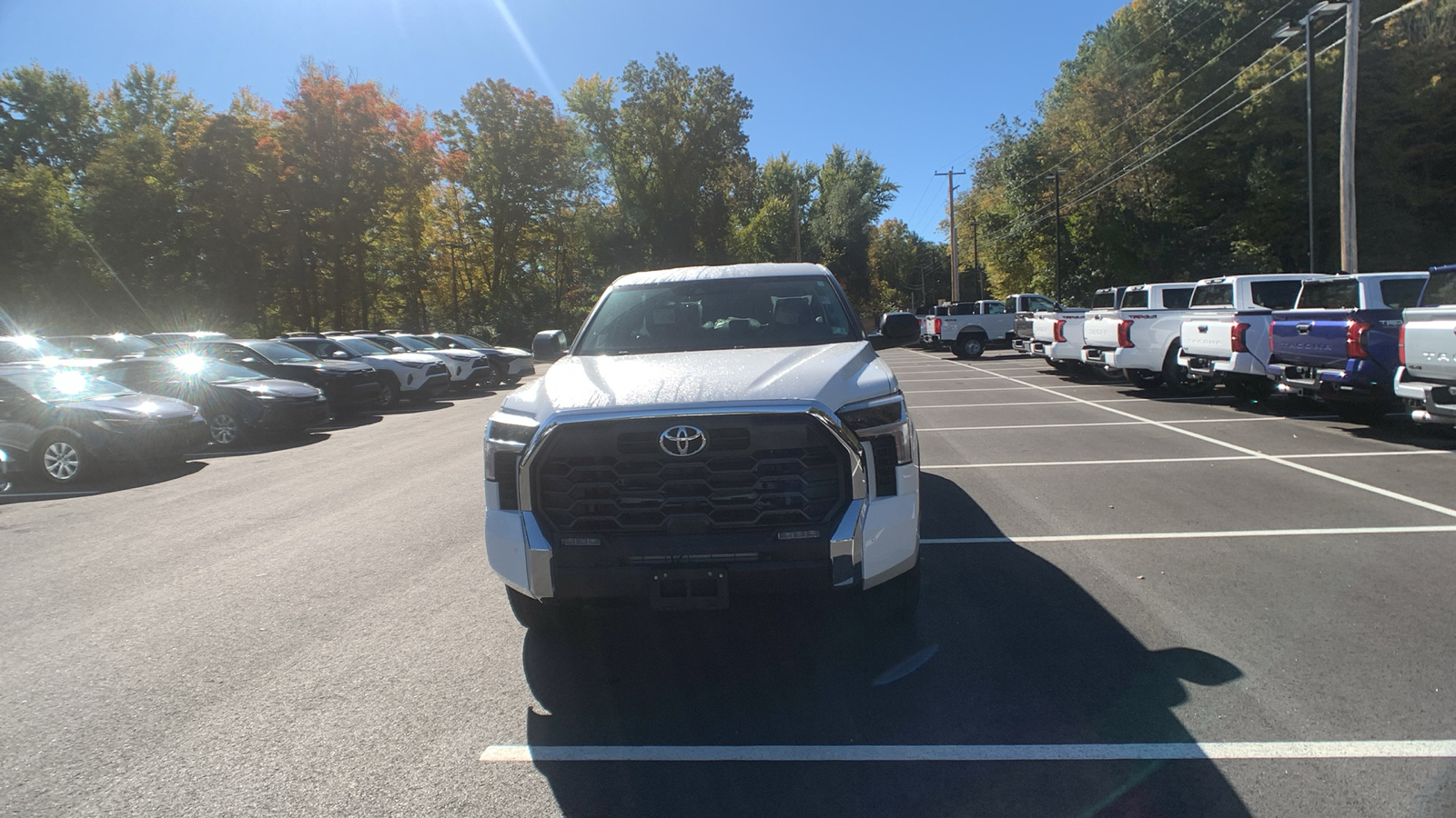 2024 Toyota Tundra 4WD SR5 8