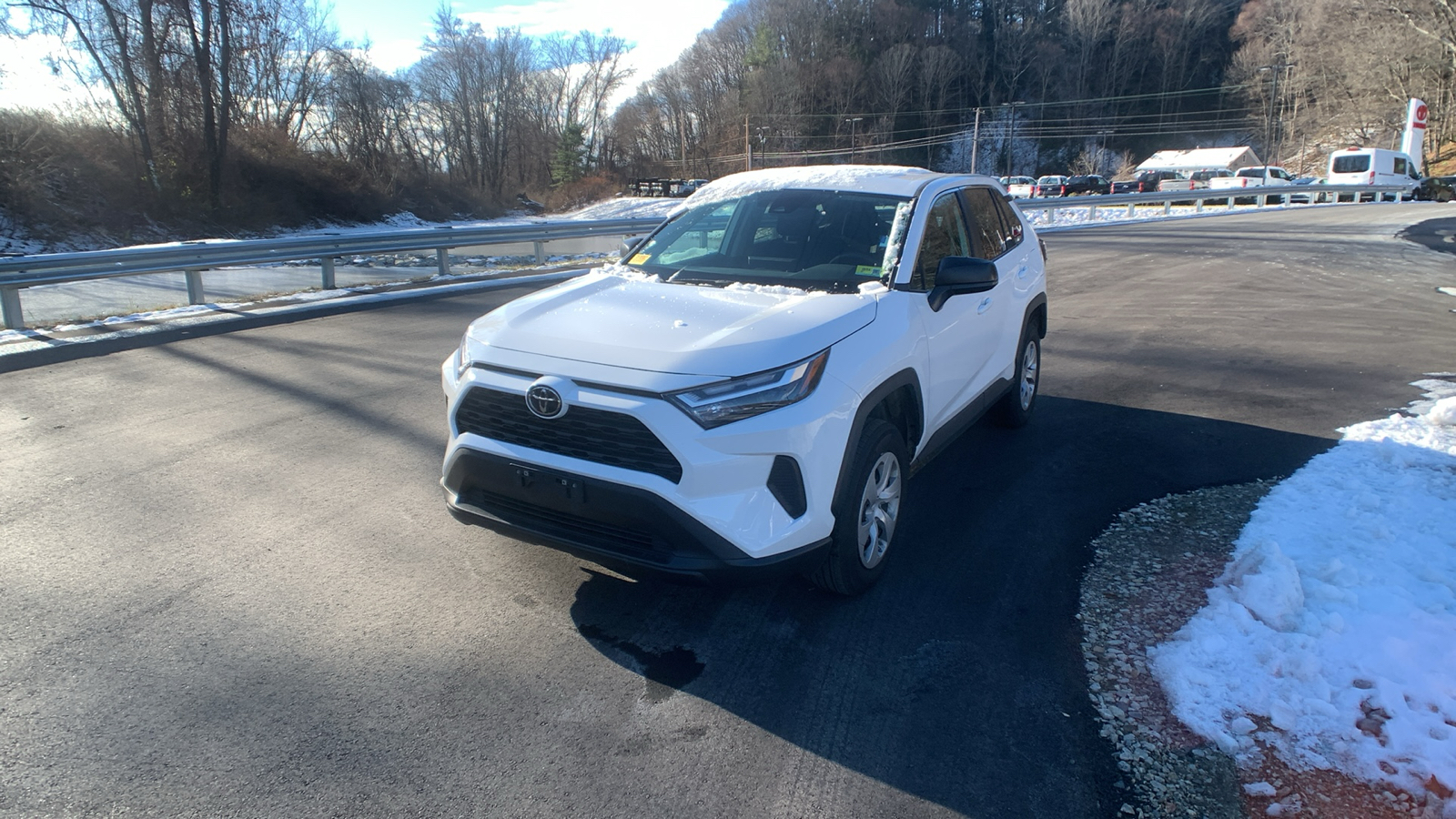 2023 Toyota RAV4 LE 7