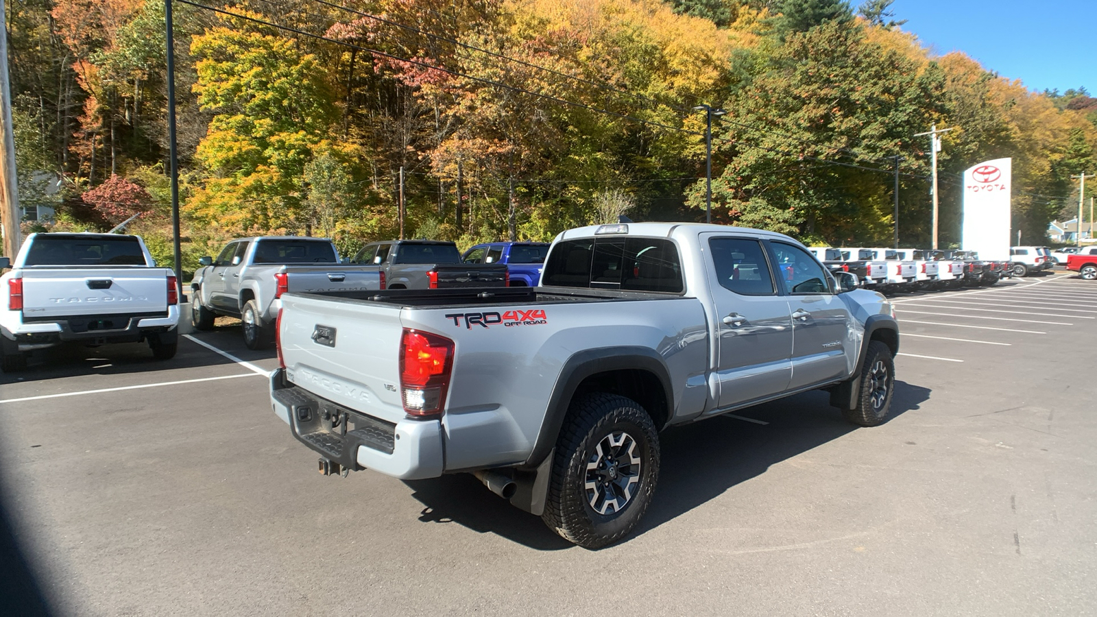 2019 Toyota Tacoma 4WD TRD Off Road 3