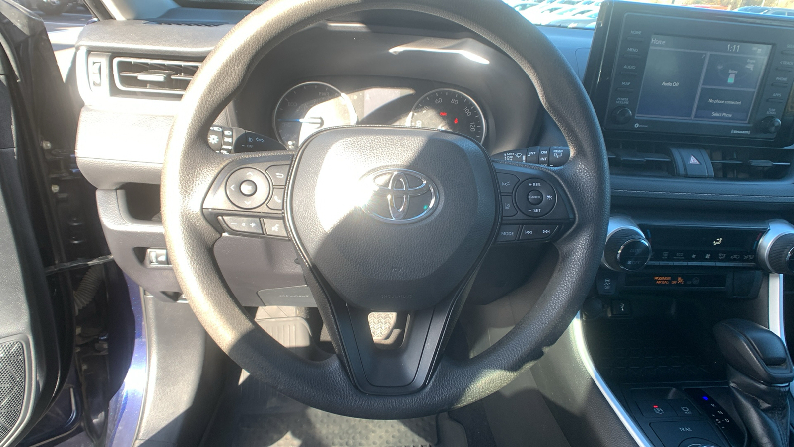 2020 Toyota RAV4 Hybrid XLE 23