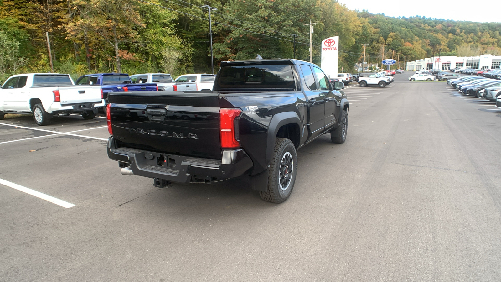 2024 Toyota Tacoma 4WD TRD Off Road 3