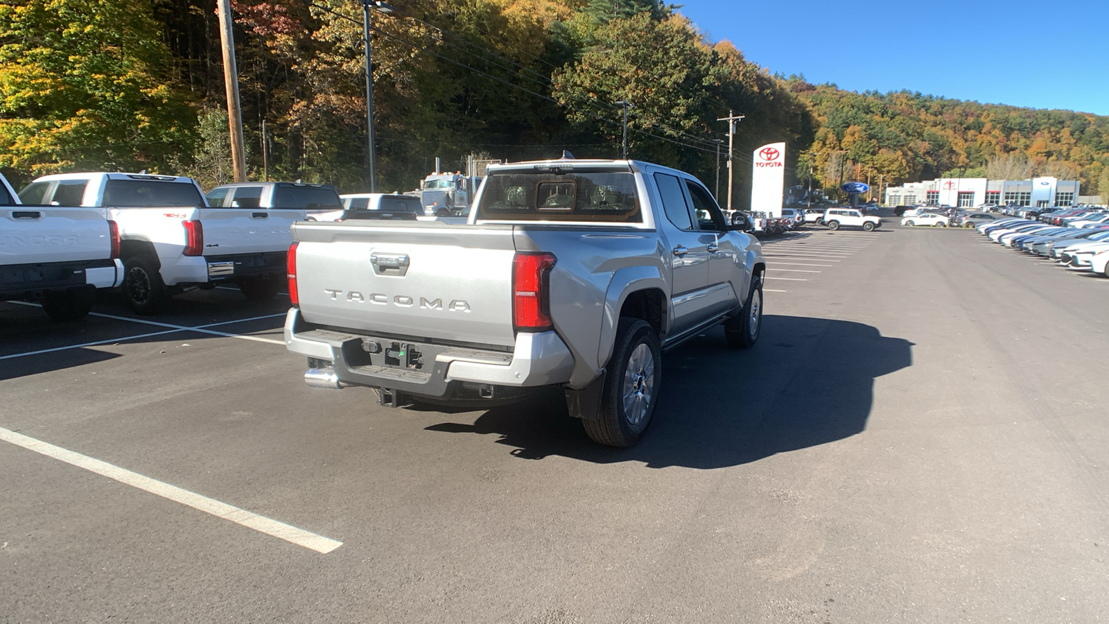 2024 Toyota Tacoma 4WD Limited 3