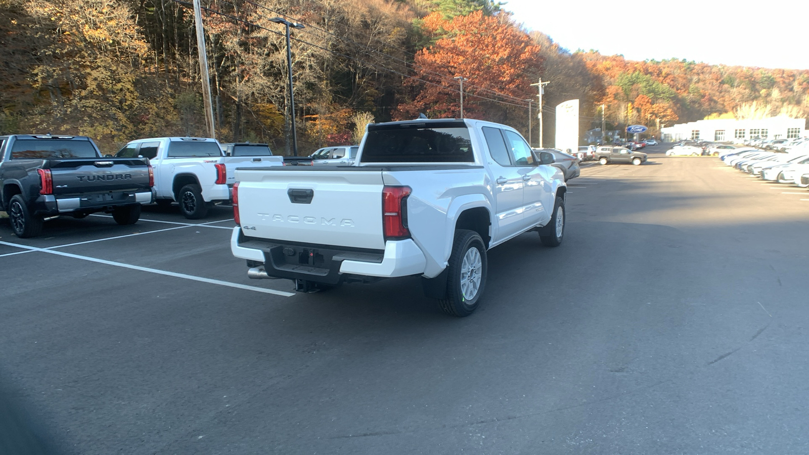 2024 Toyota Tacoma 4WD SR5 3