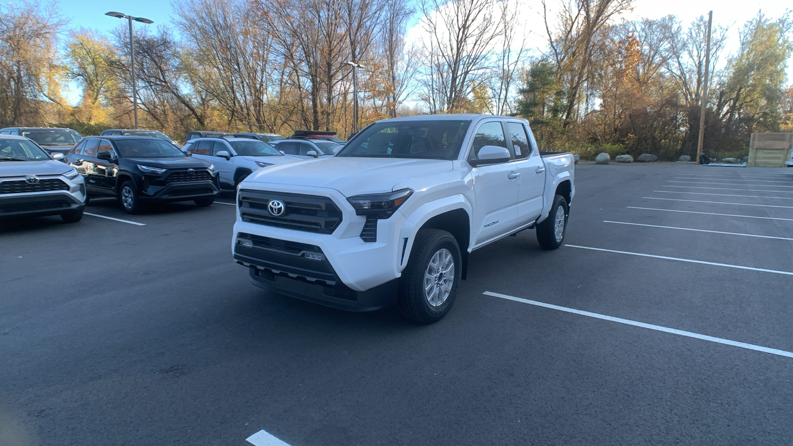 2024 Toyota Tacoma 4WD SR5 7