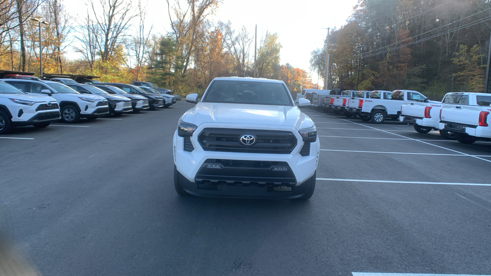 2024 Toyota Tacoma 4WD SR5 8