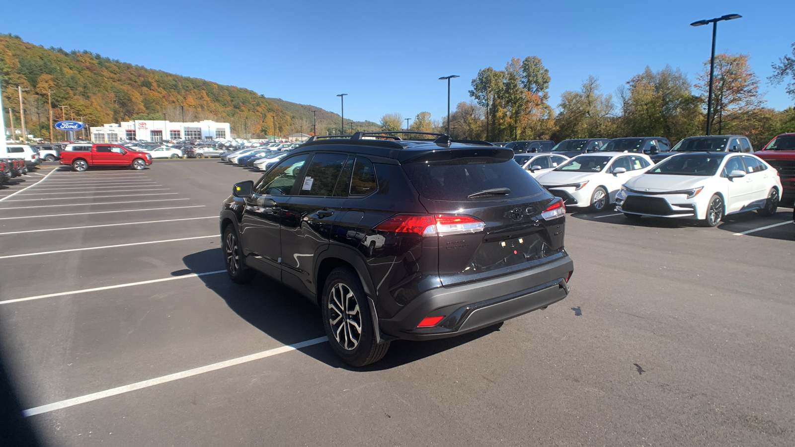 2024 Toyota Corolla Cross Hybrid SE 5