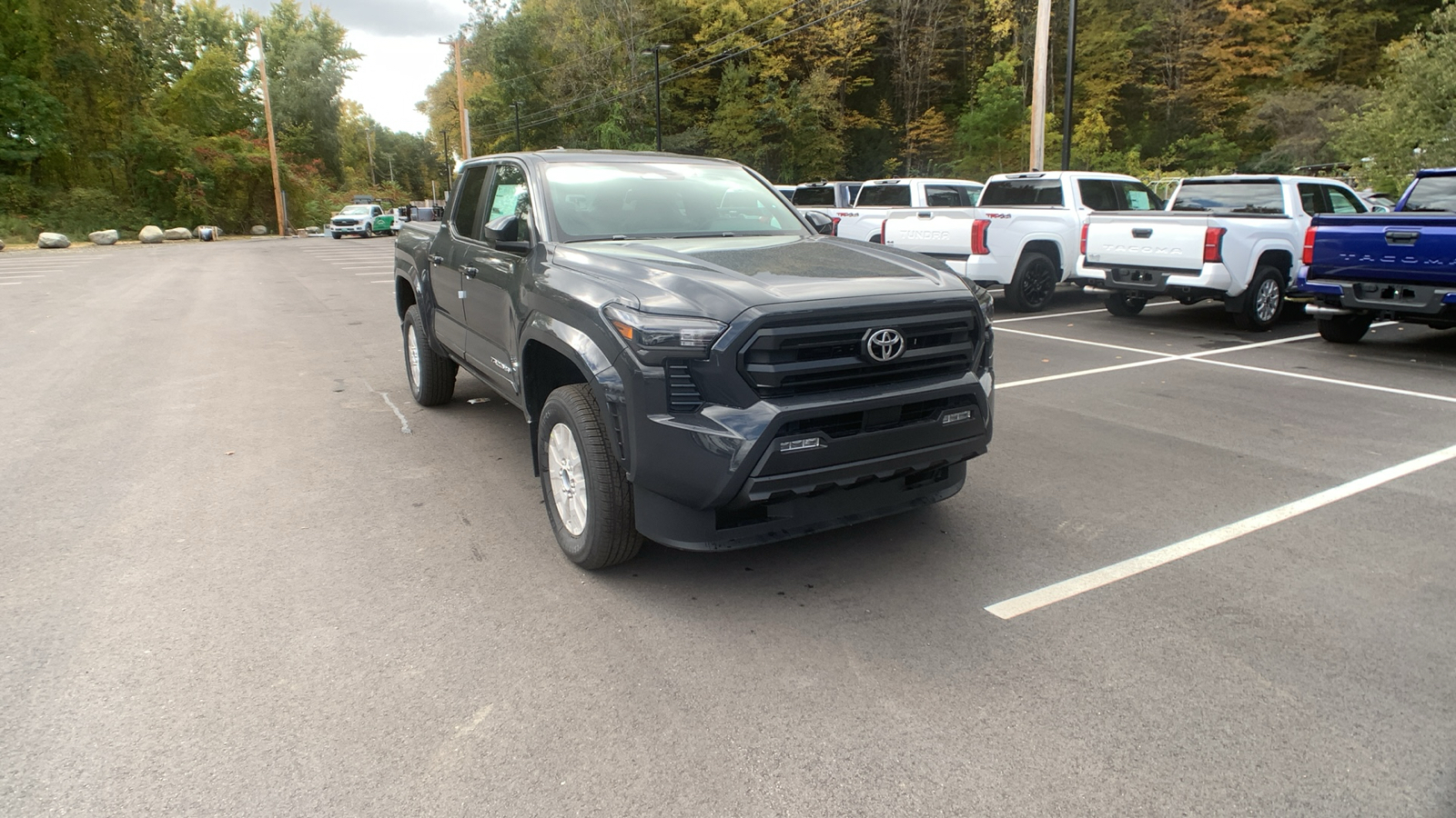 2024 Toyota Tacoma 4WD SR5 1