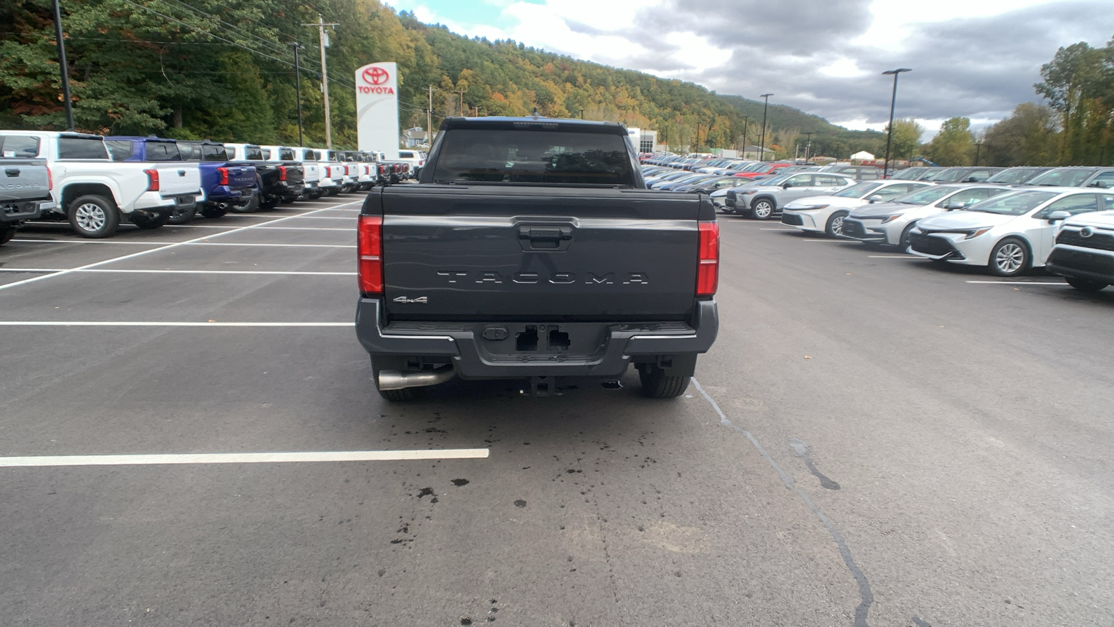 2024 Toyota Tacoma 4WD SR5 4