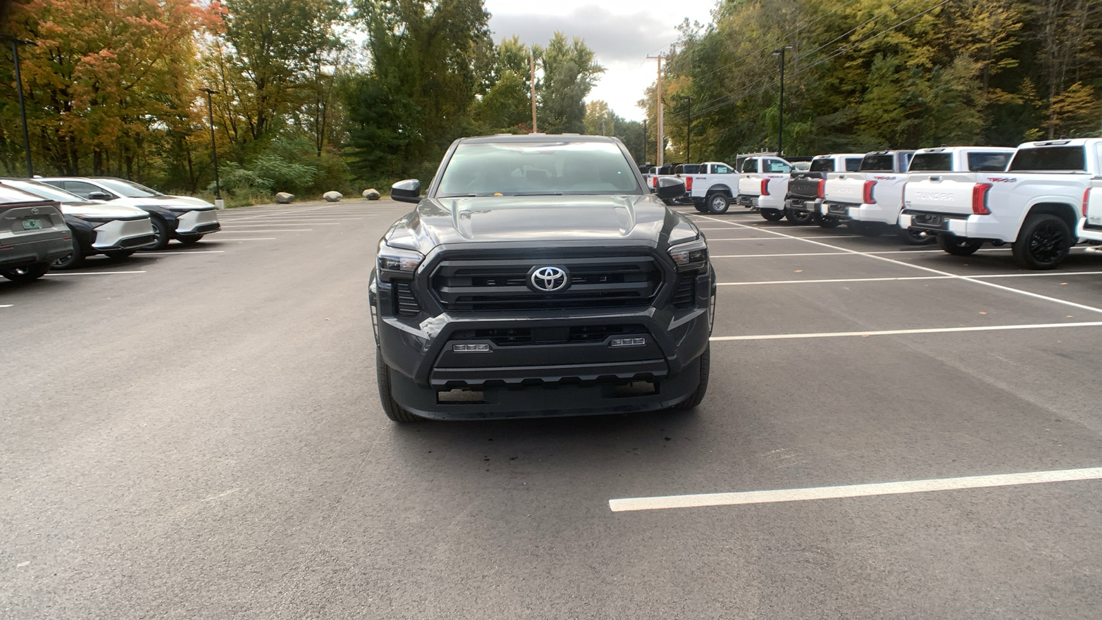 2024 Toyota Tacoma 4WD SR5 8