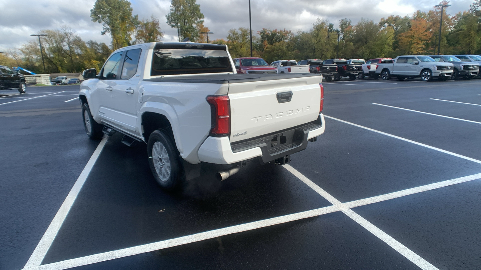 2024 Toyota Tacoma 4WD SR5 5