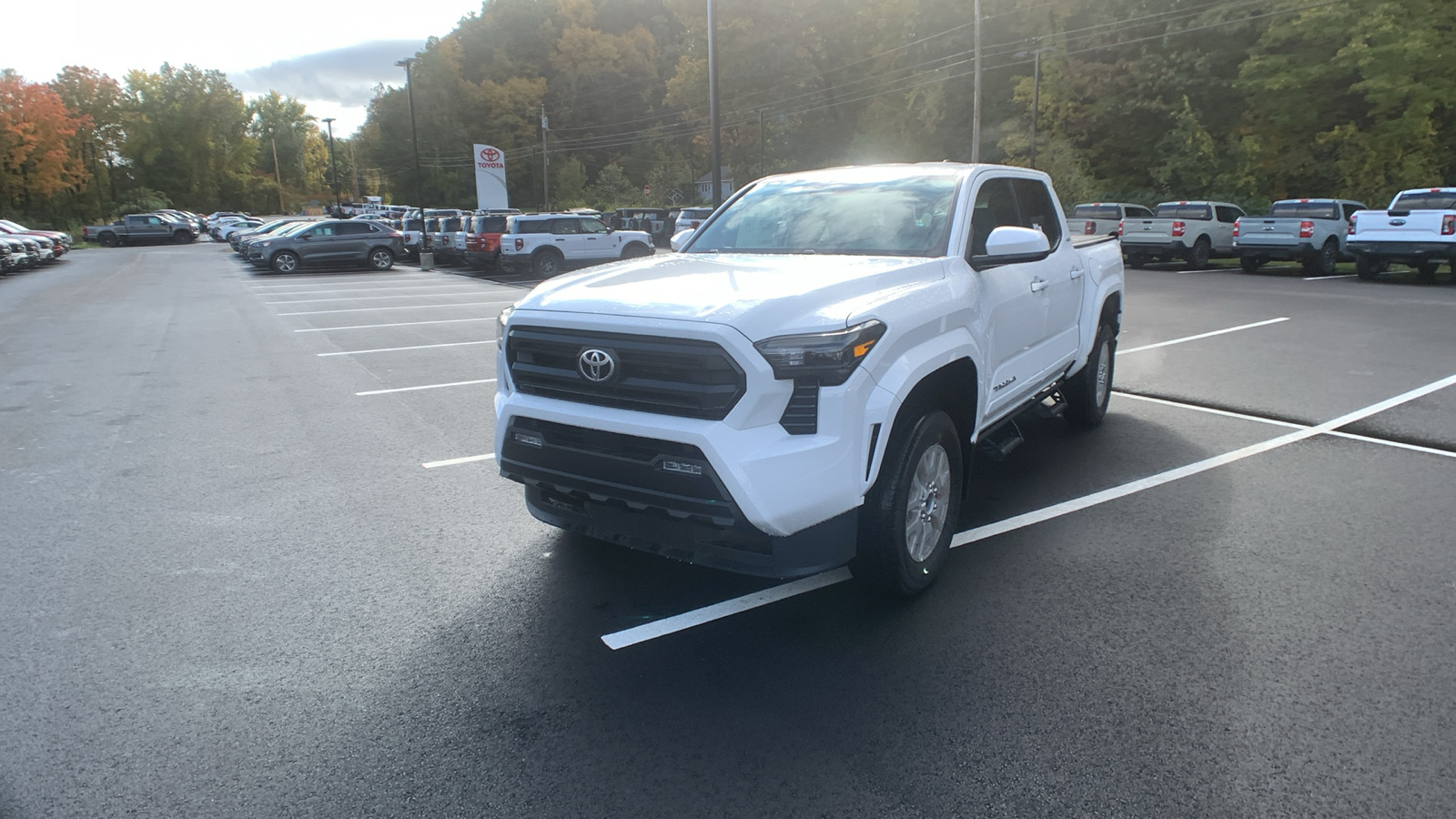 2024 Toyota Tacoma 4WD SR5 7